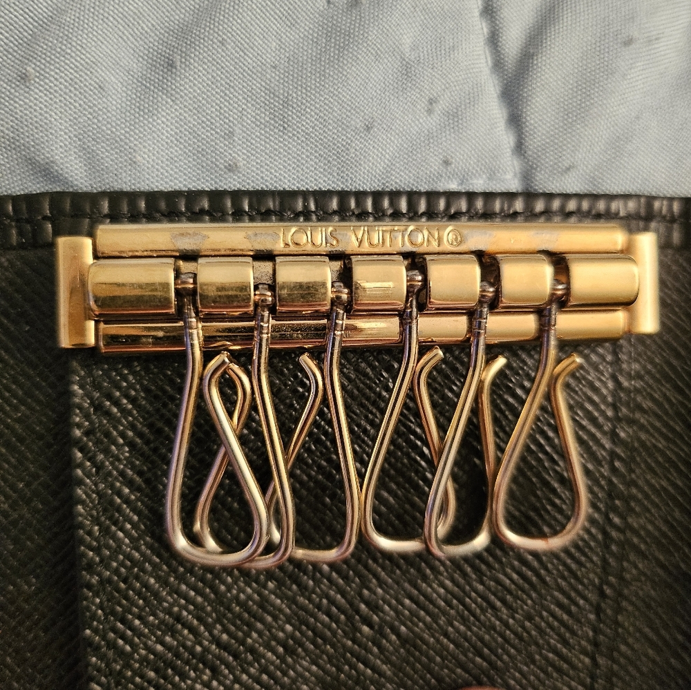 Louis vuitton - Picture 2 of 5